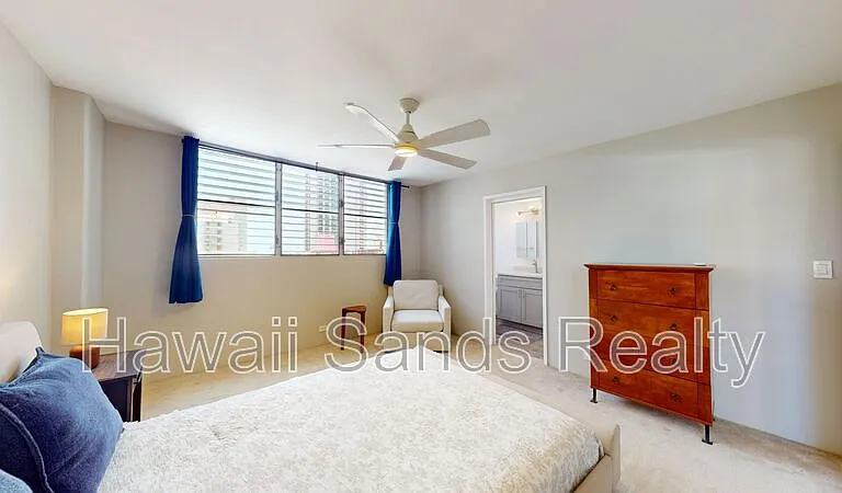 2442 Kuhio Ave #702 — Photo 12