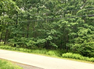 Oneida Way, Milford, PA 18337