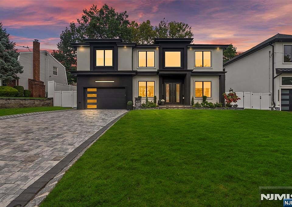 1st image of 151 Stuart Street