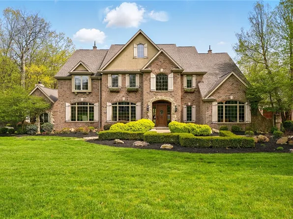 177 Wedgewood Dr, Gibsonia, PA 15044