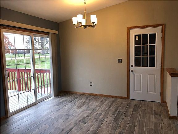5th image of 2635 Acorn Dr