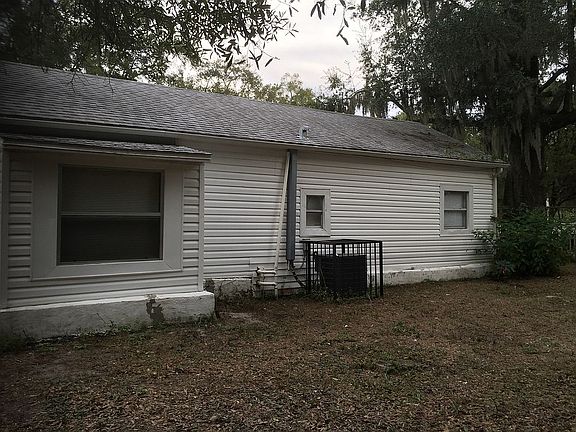 4th image of 3307 N 34th St