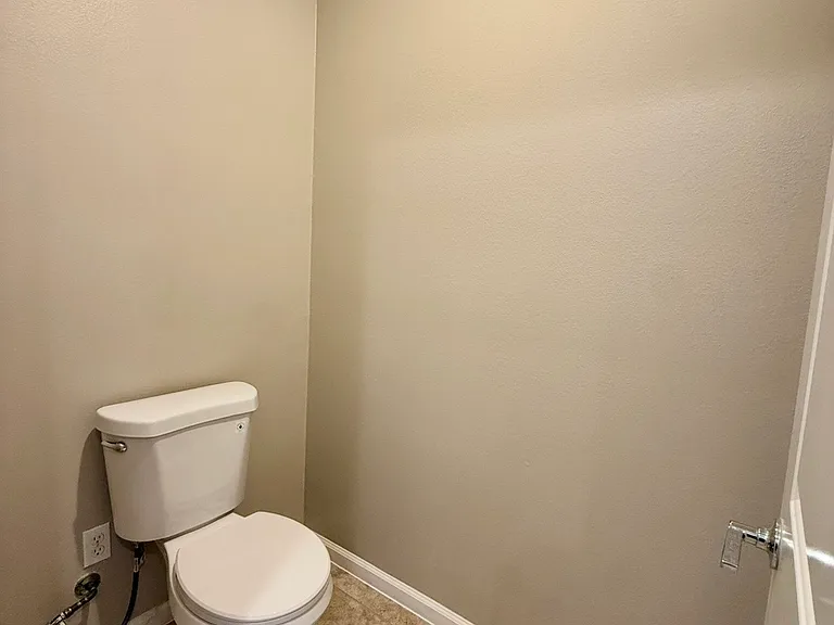 667 E Desert Willow Rd — Photo 64