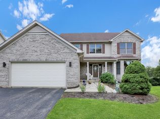 5405 Mallard Ln, Hoffman Estates, IL 60192