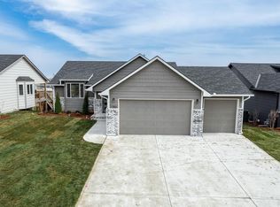1256 E Outland Ct, Goddard, KS 67052
