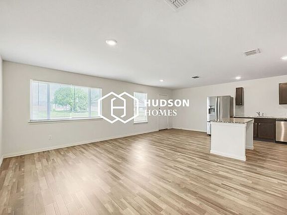 4th image of 908 Liberty Bell Ct