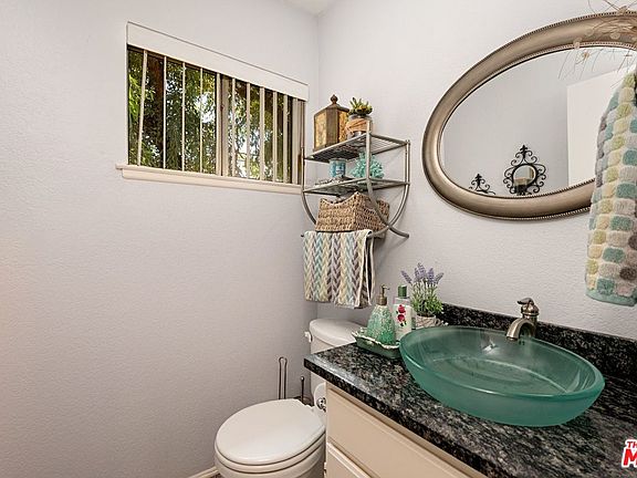 5th image of 1945 Glenoaks Blvd Unit 108