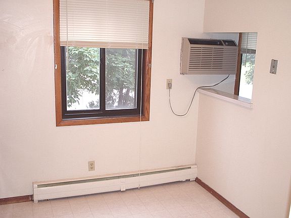 4th image of 8810 Blaisdell Ave S APT 3