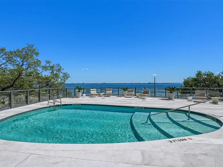 3101 Bayshore Blvd #504 — Photo 45