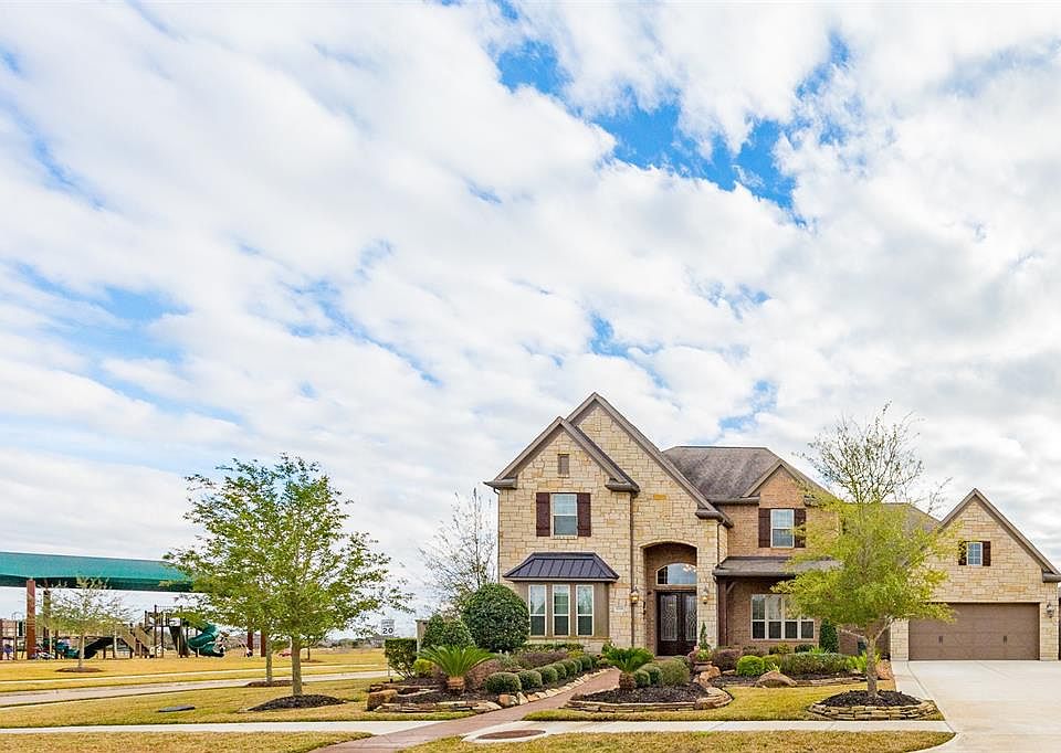 1st image of 2214 Stillhouse Hollow Ln