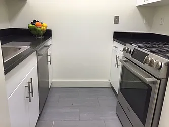 Rented by 280 Park Avenue South Realty