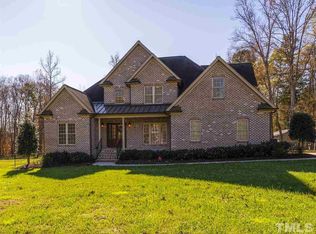 406 Greenwood Dr, Burlington, NC 27217