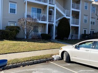 399 Poets Way, Mahwah, NJ 07430