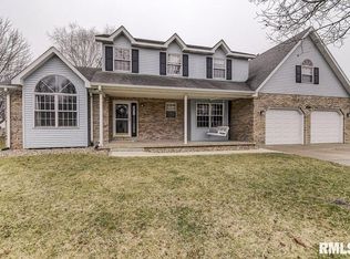 2312 Mallard Pointe Ct, Springfield, IL 62712