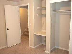 4th image of 5849 Hill Stone Dr