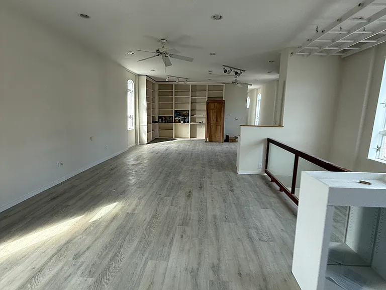 359 Lowell St #2 — Photo 16