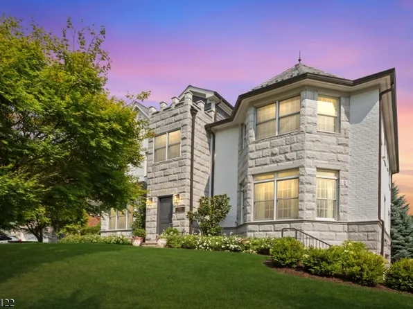 204 N Union Ave, Cranford Twp., NJ 07016