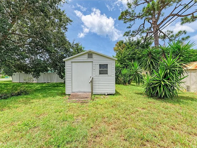 1640 Saturn Rd — Photo 30