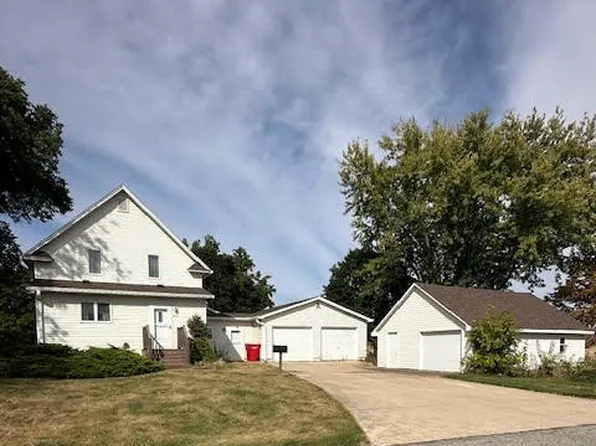 201 E Veterans Dr, Ogden, IA 50212