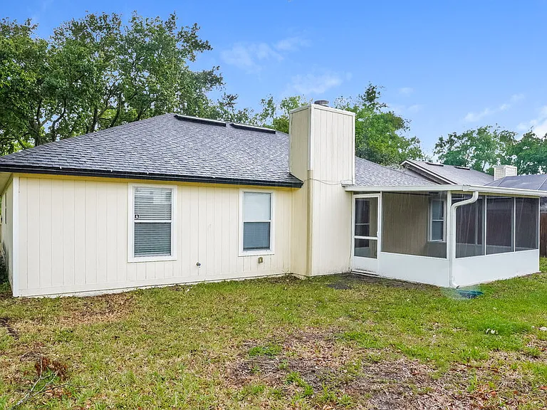 3298 Deerfield Pointe Dr — Photo 16