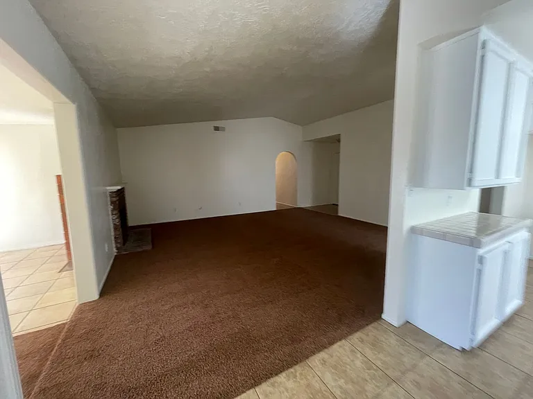 10246 Arroyo Ave — Photo 49