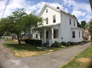 182 Bayard St, Port Ewen, NY 12466