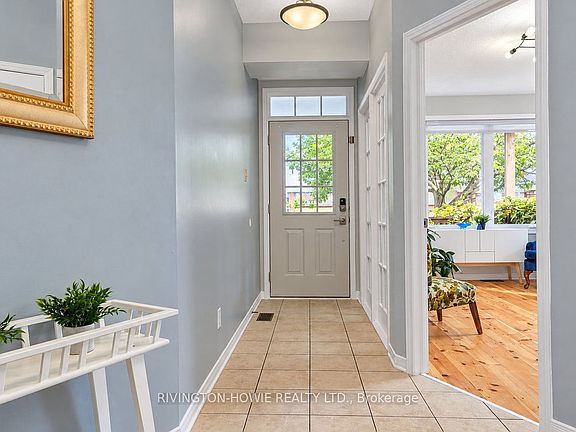 3rd image of 8 Colindale Ave
