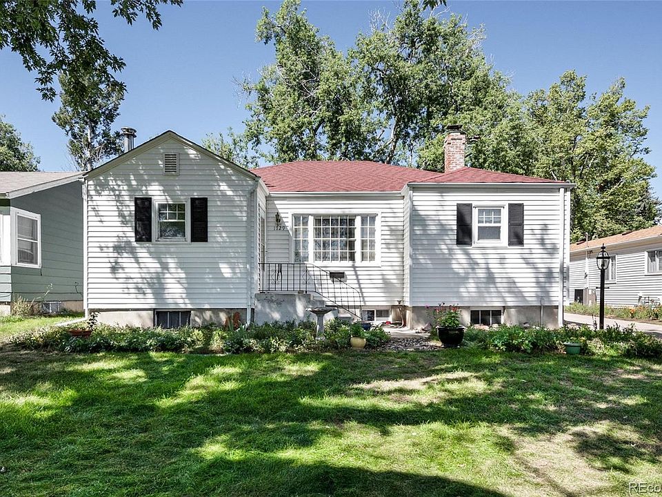 1st image of 1729 15th Avenue