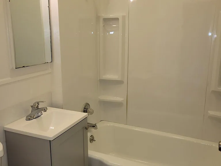 3142 Oak Knoll Dr — Photo 3