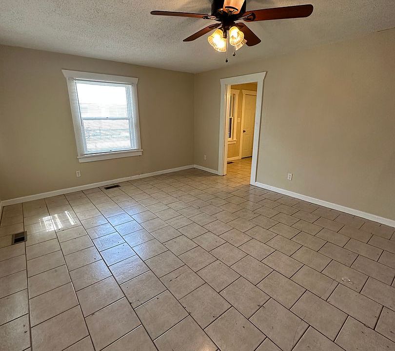 611 W Calhoun St, Springfield, MO 65802 Zillow