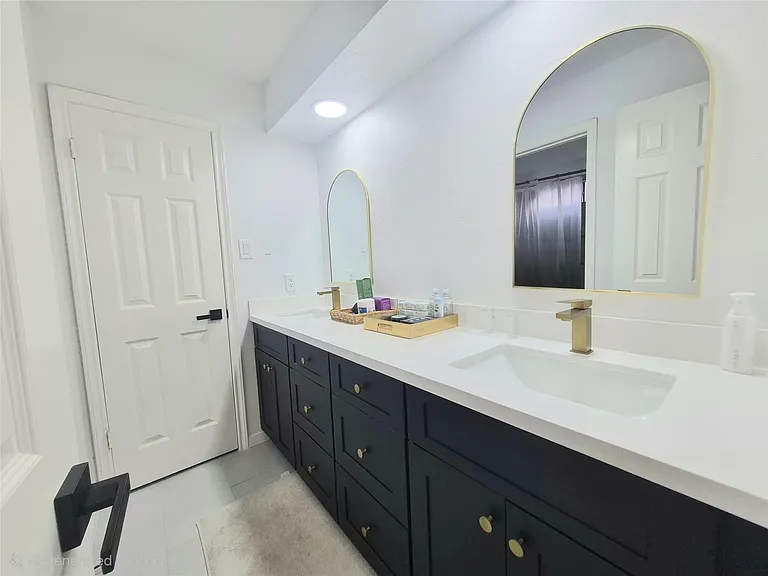 11911 Dandelion Ln — Photo 17