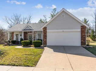 1419 Remington Oaks Ter, Fenton, MO 63026