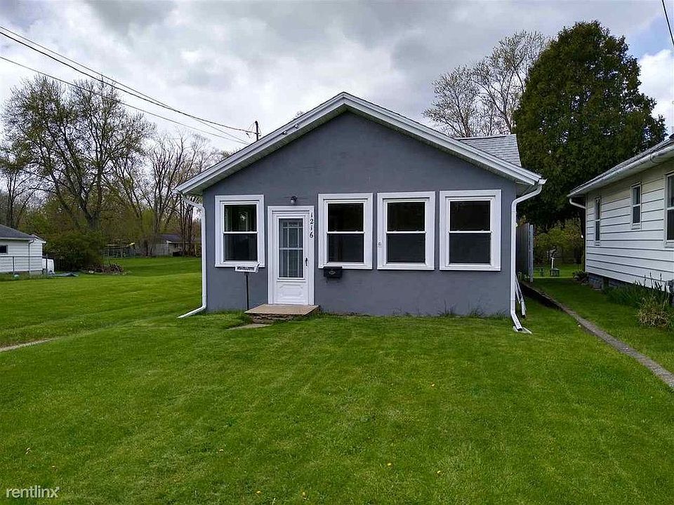 1216 N. Waterloo