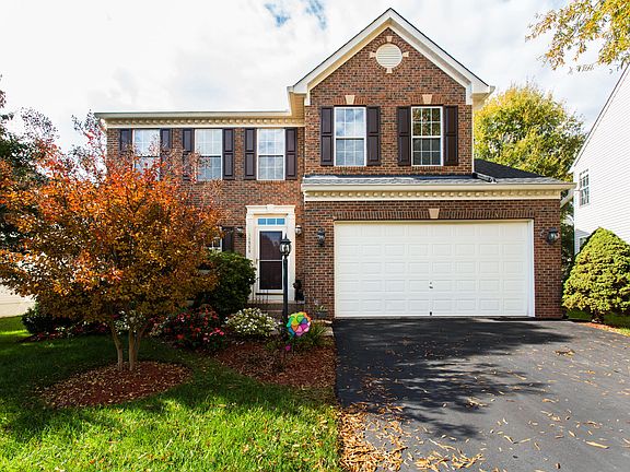 2nd image of 14558 Lattany Ct