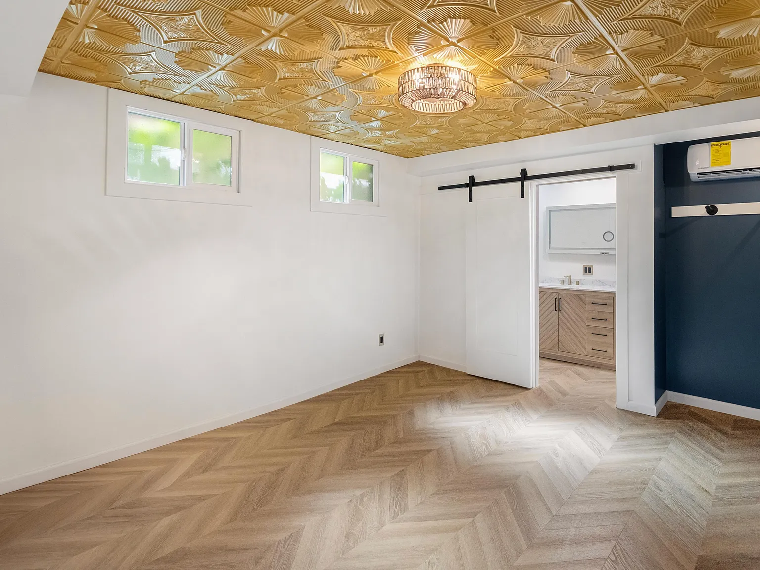 2 bed, 750 sqft, $1,450 — Photo 3