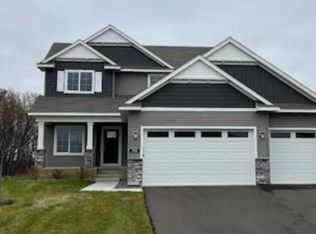 752 Silverglade Ave W, Delano, MN 55328