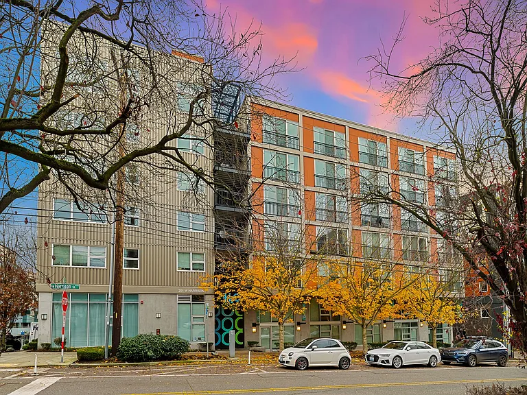 H2O Apartments — Photo 18