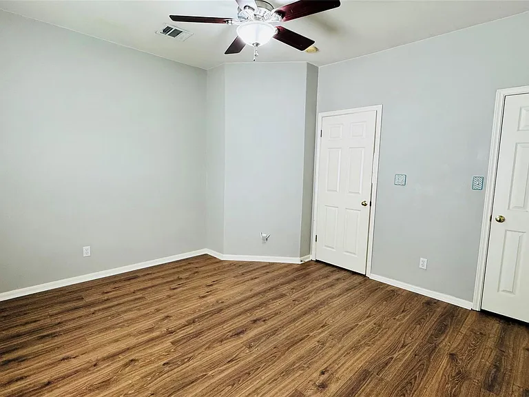 401 Witte — Photo 17