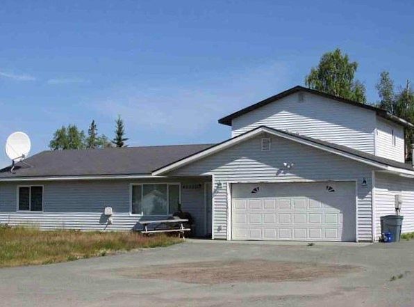 1st image of 46520 Jo Ave