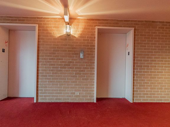 5th image of 700 N Bruce Ln APT 511
