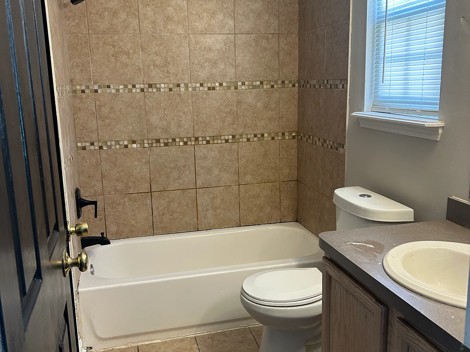 6211 Heisley Ave — Photo 4