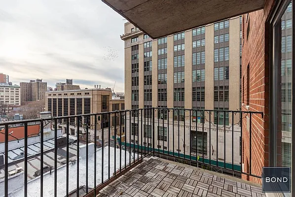 Rented by Bond New York | media 45