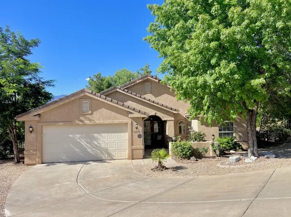 1109 N Ruby Pl, Washington, UT 84780