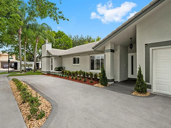 5th image of 11595 S Quayside Drive