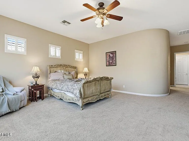 900 W Macaw Dr — Photo 32