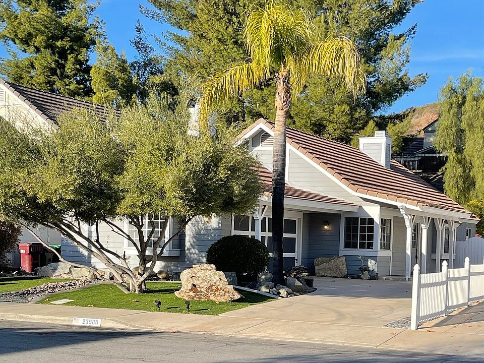 1st image of 23896 Falconer Dr