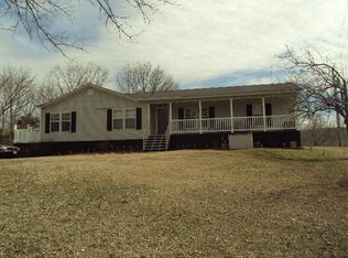 1749 Sandy Ridge Rd, Dandridge, TN 37725