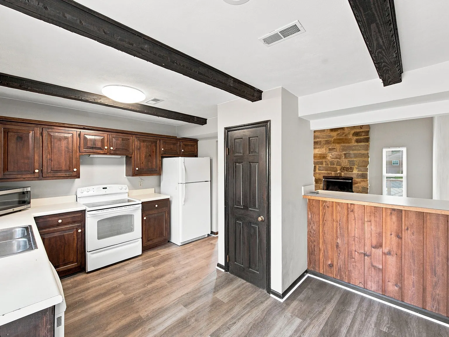1428 Goose Landing - 1 — Photo 4