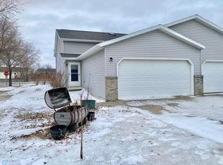 4268 39 1/2 Ave S, Fargo, ND 58104
