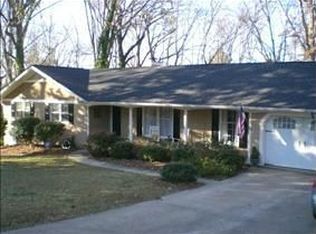 3318 Hampton Rd, Raleigh, NC 27607